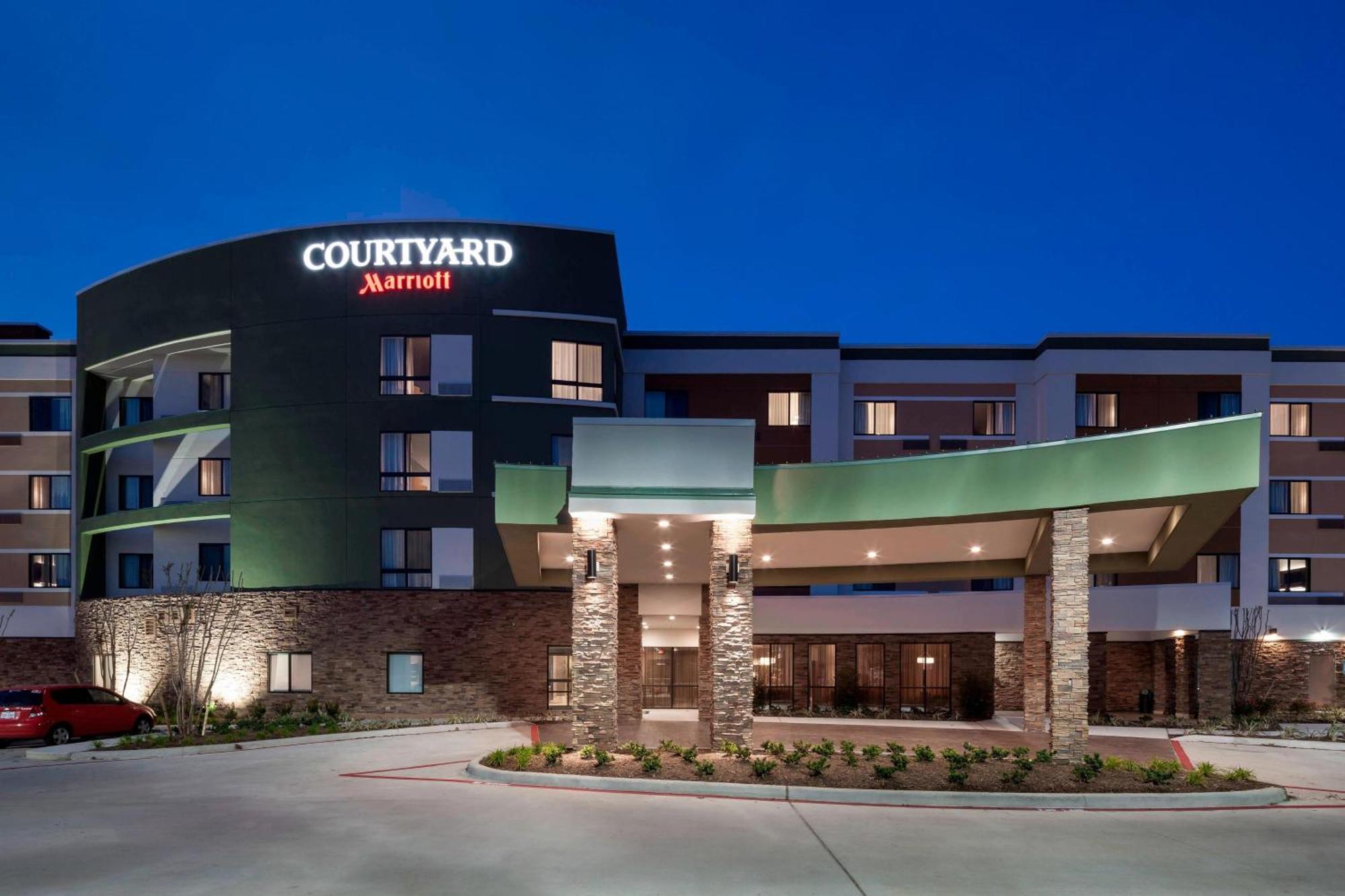 Courtyard By Marriott Houston North/Shenandoah Hotel The Woodlands Exterior photo